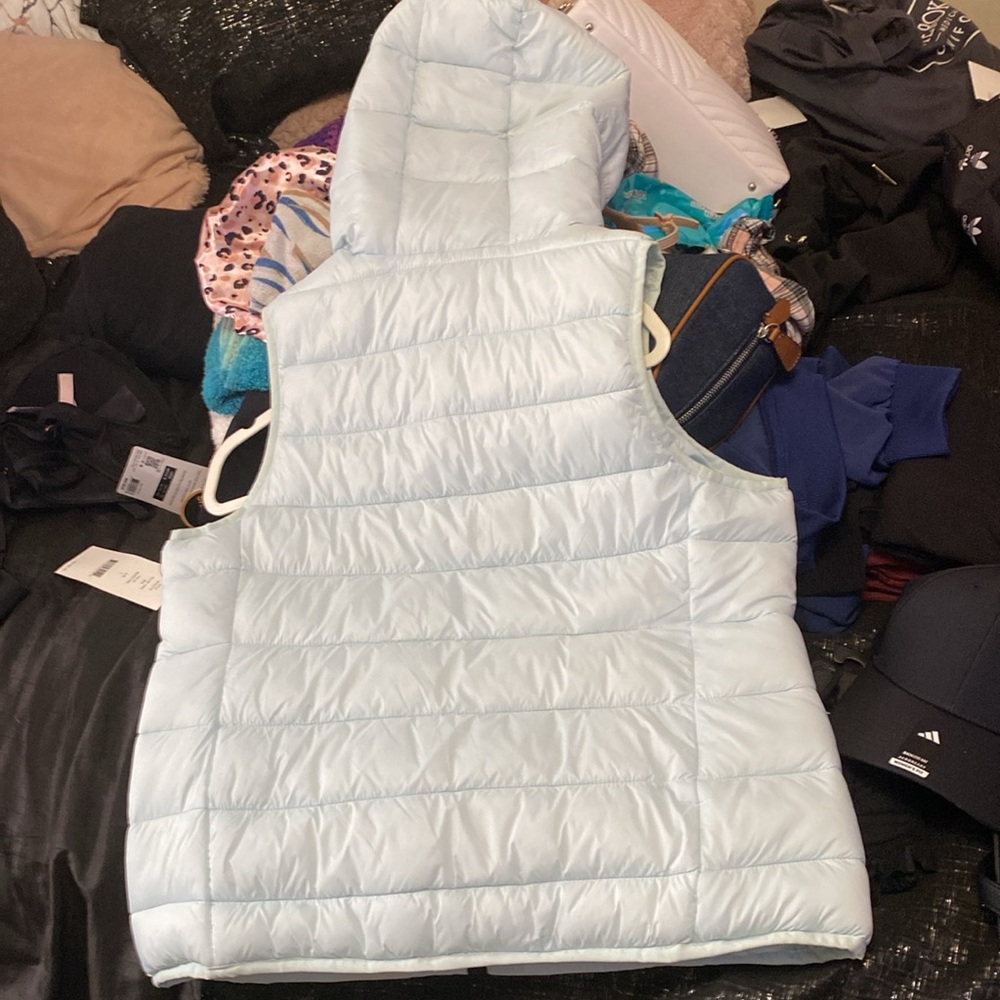 Never worn - Picture 2 of 9